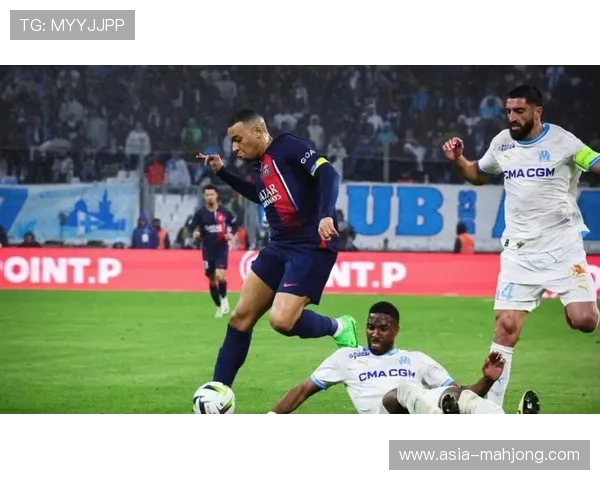 巴黎圣日耳曼客场挑战摩纳哥，恩里克赛前表达对球队信心