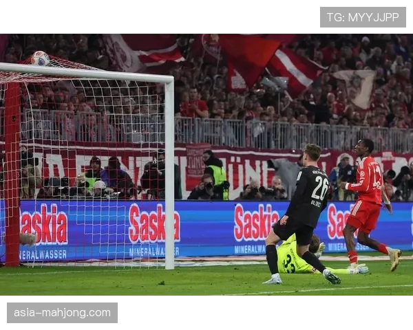 多家德国媒体预测本轮拜仁对阵门兴的首发阵容,两名U19小将入选大名单